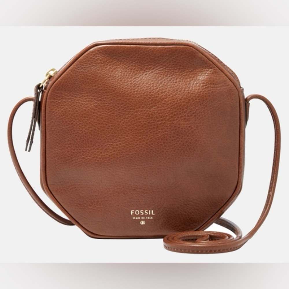 FOSSIL Jules Leather Octagon
Crossbody in Cognac EUC